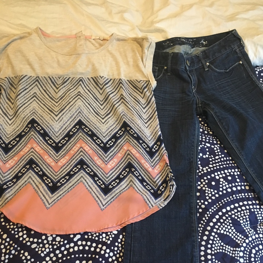 9 items jeans and tops